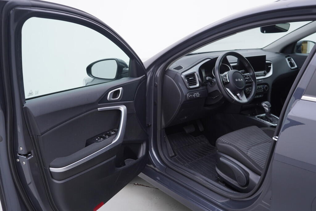 OV190V10716_18.webp_CEED TOP 1.5 T-GDi 117 kW automat