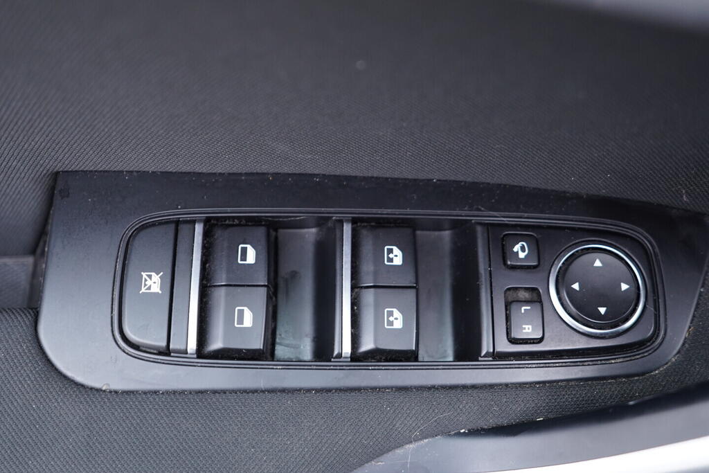 OV190V10716_20.webp_CEED TOP 1.5 T-GDi 117 kW automat