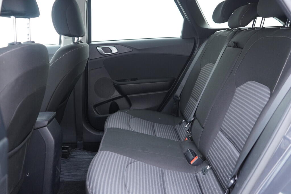 OV190V10716_34.webp_CEED TOP 1.5 T-GDi 117 kW automat