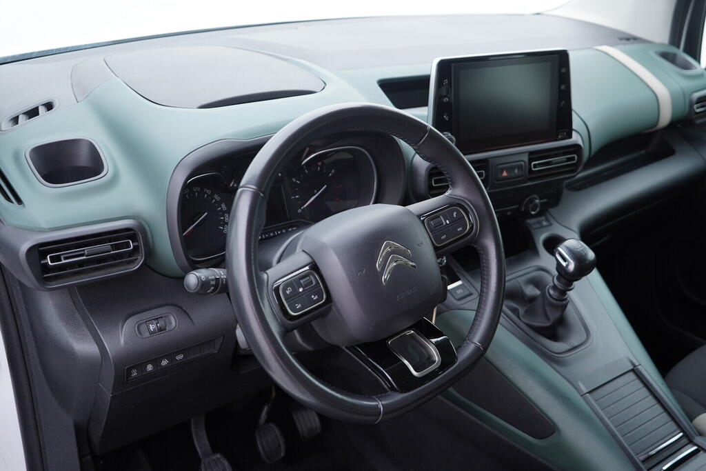 OV190V10717_21.webp_BERLINGO OSOBNÍ  1.2 Puretech 81 kW manuál, DPH