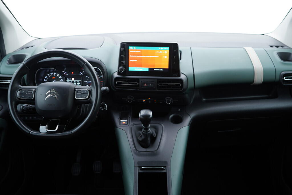 OV190V10717_26.webp_BERLINGO OSOBNÍ  1.2 Puretech 81 kW manuál, DPH