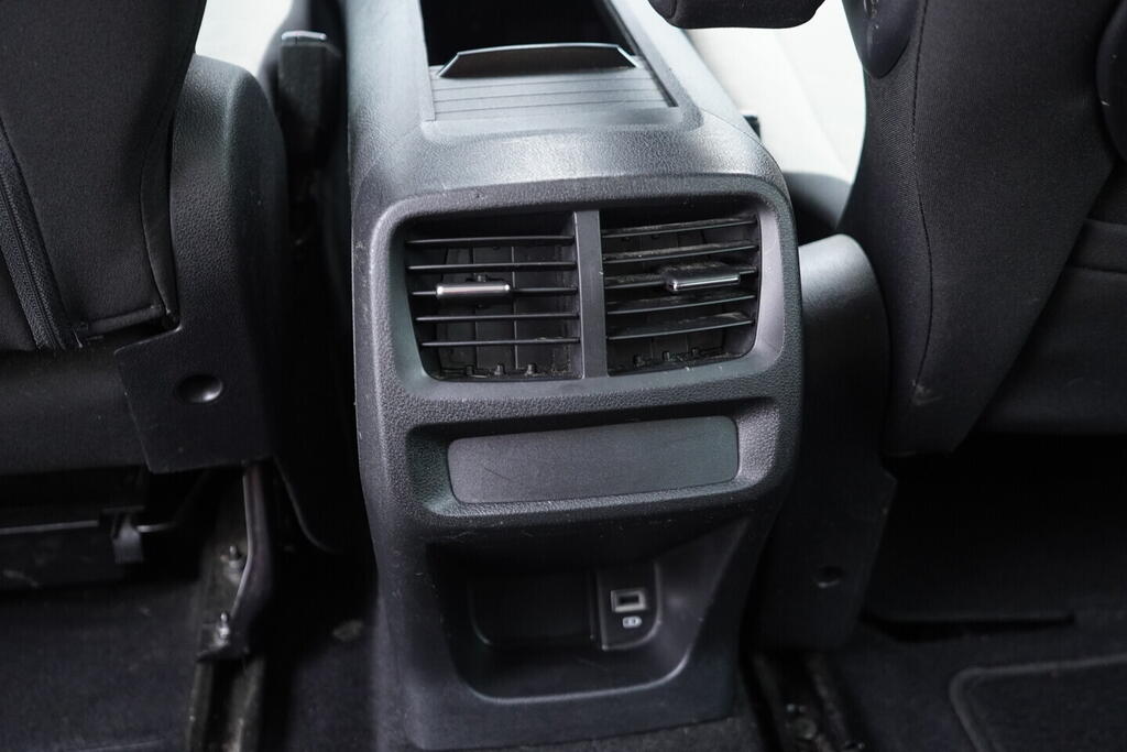 OV190V10717_33.webp_BERLINGO OSOBNÍ  1.2 Puretech 81 kW manuál, DPH