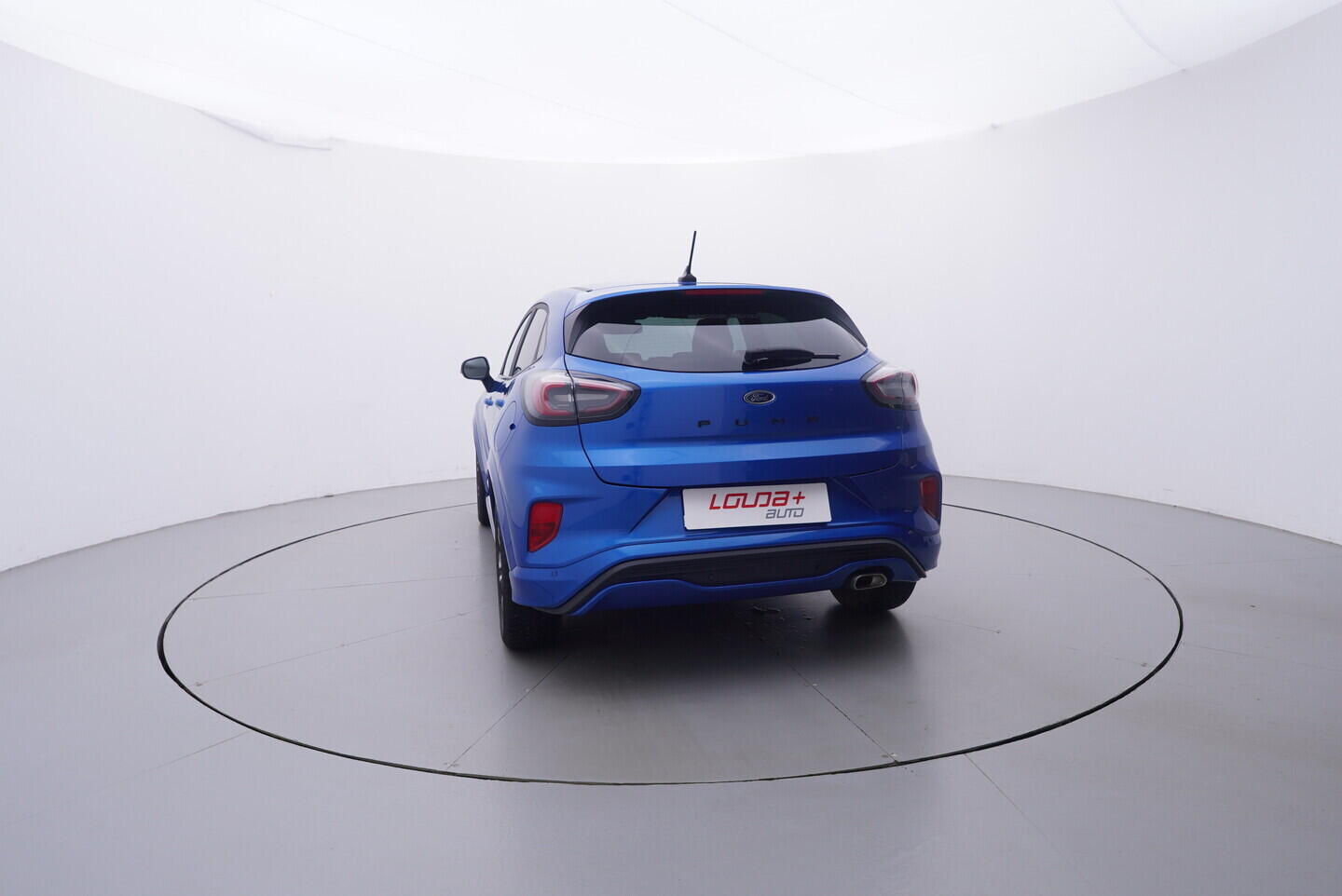 OV190V10719_13.webp_PUMA ST-Line 1.0 EcoBoost 91 kW manuál