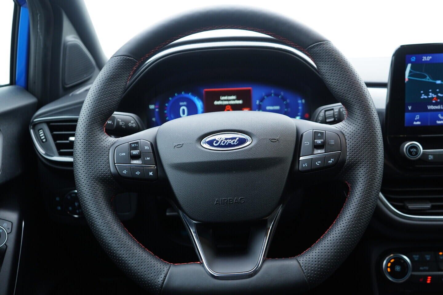 OV190V10719_29.webp_PUMA ST-Line 1.0 EcoBoost 91 kW manuál