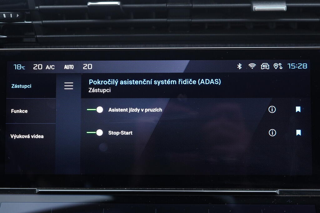 OV190V10722_28.webp_308 ALLURE PACK 1.5  96 kW manuál