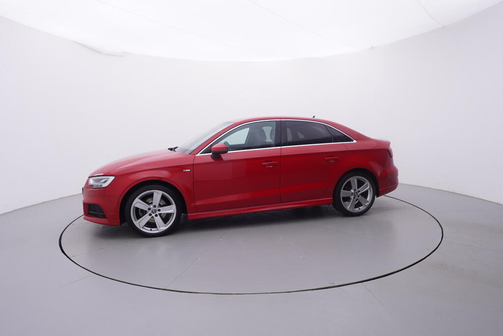 OV190V10724_11.webp_A3 S-line 2.0 TDI 110 kW automat