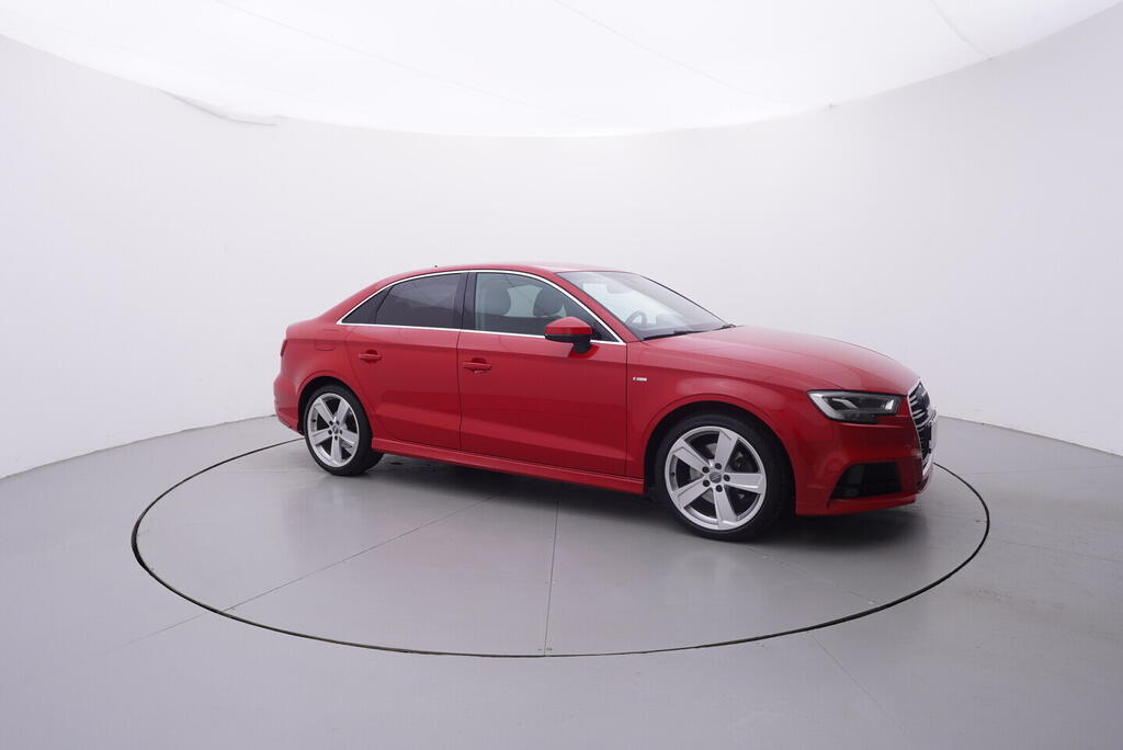 OV190V10724_16.webp_A3 S-line 2.0 TDI 110 kW automat