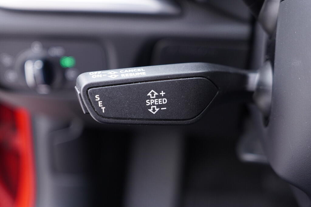 OV190V10724_24.webp_A3 S-line 2.0 TDI 110 kW automat