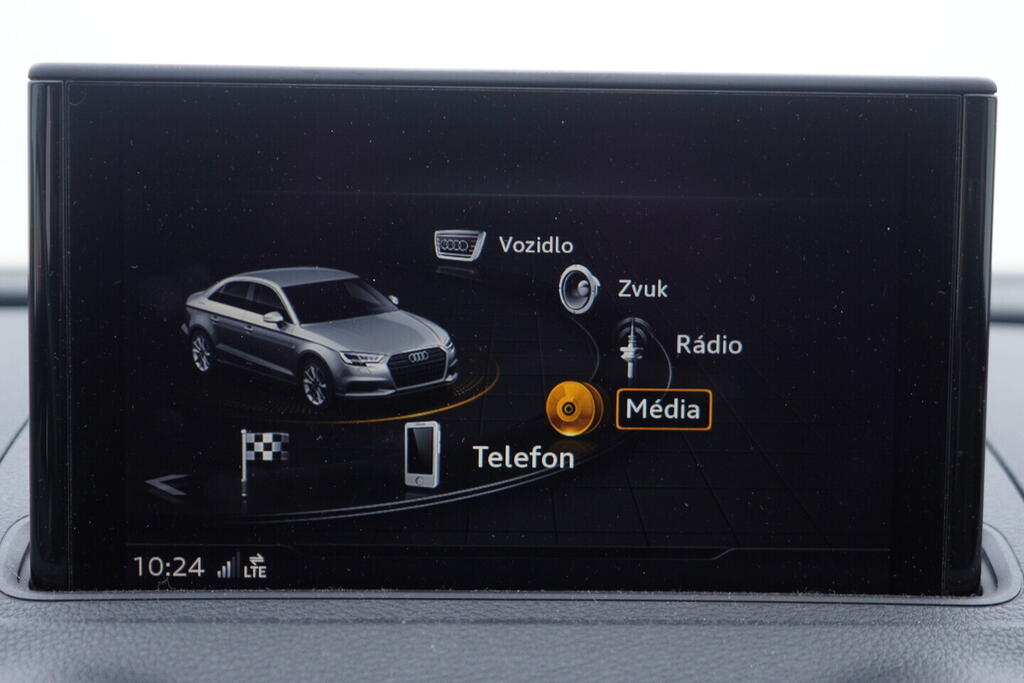 OV190V10724_28.webp_A3 S-line 2.0 TDI 110 kW automat