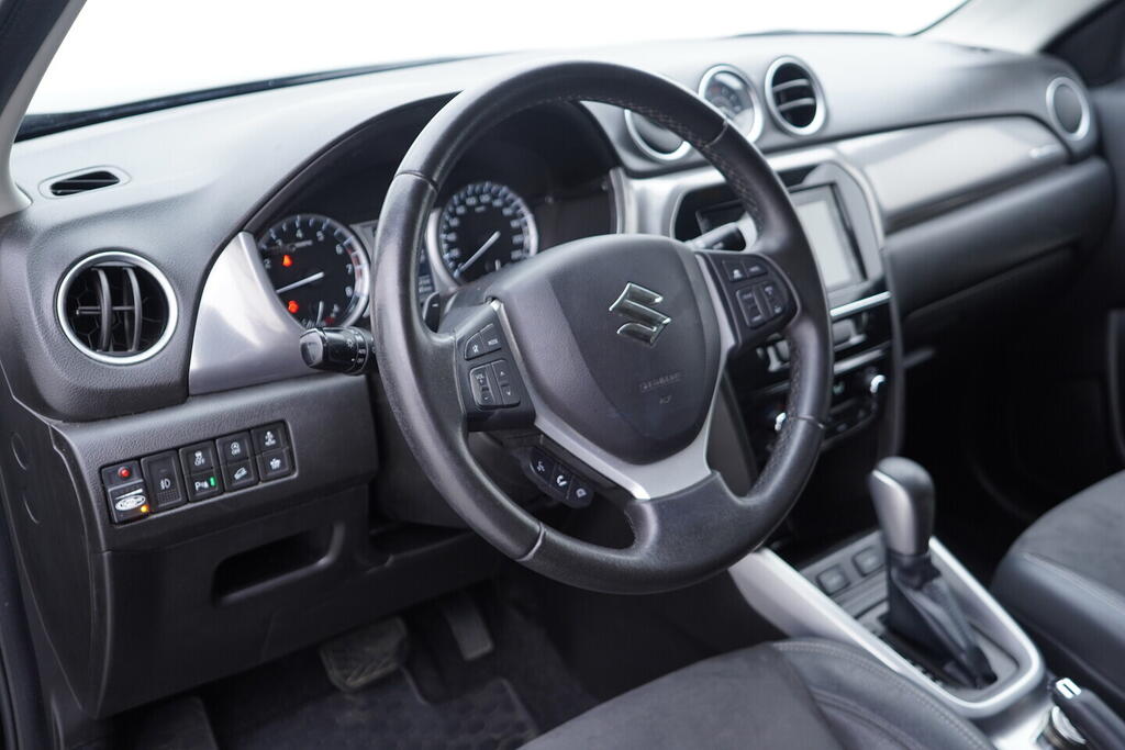 OV190V10726_21.webp_VITARA  1.6 1.6 VVT 88 kW automat