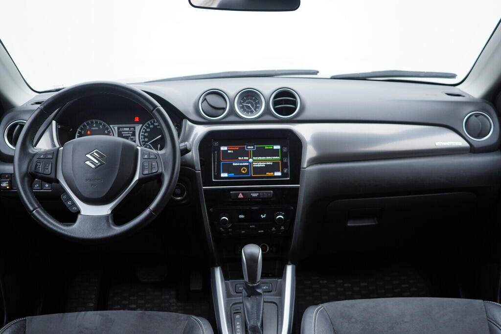 OV190V10726_25.webp_VITARA  1.6 1.6 VVT 88 kW automat