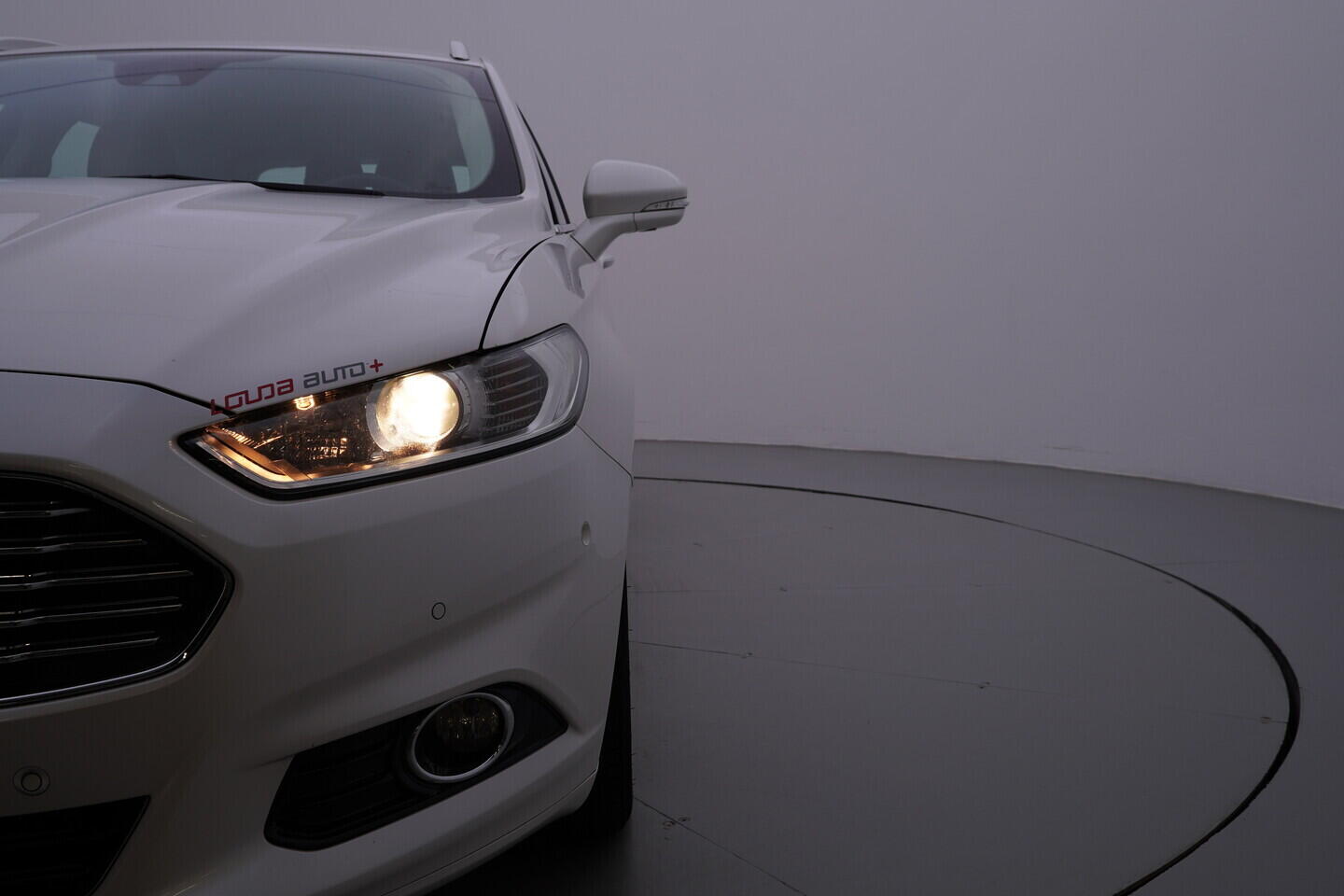 OV190V10729_43.webp_MONDEO Titanium 2.0  132 kW manuál