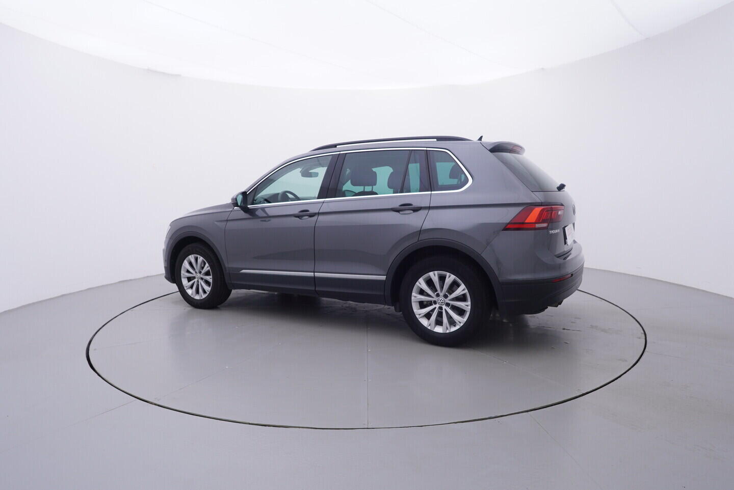 OV190V10730_12.webp_TIGUAN Comfortline 1.4 TSI 110 kW automat