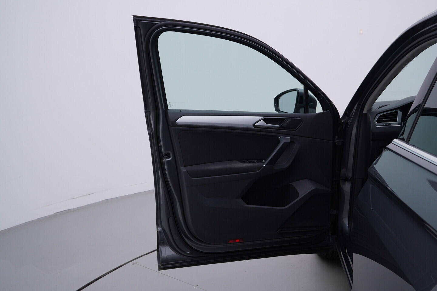 OV190V10730_18.webp_TIGUAN Comfortline 1.4 TSI 110 kW automat