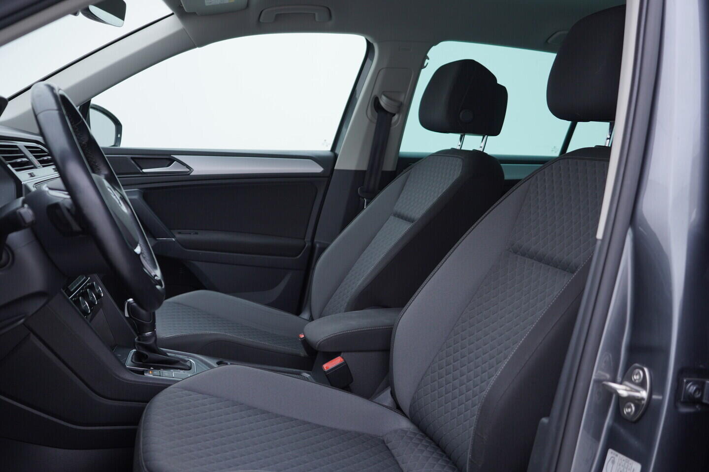 OV190V10730_21.webp_TIGUAN Comfortline 1.4 TSI 110 kW automat