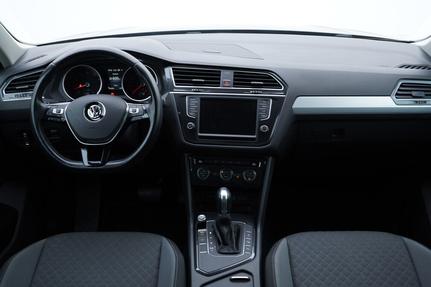 OV190V10730_24.webp_TIGUAN Comfortline 1.4 TSI 110 kW automat