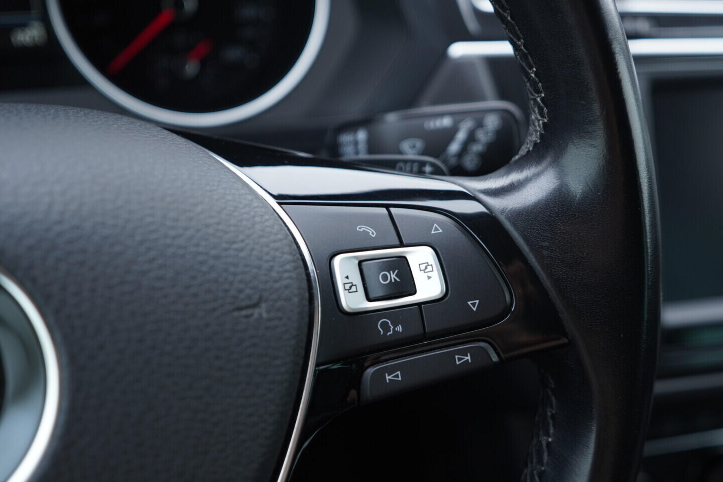 OV190V10730_27.webp_TIGUAN Comfortline 1.4 TSI 110 kW automat