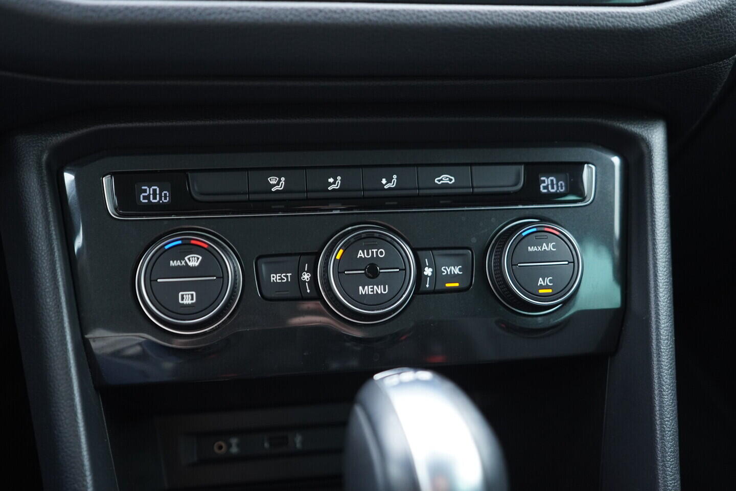 OV190V10730_33.webp_TIGUAN Comfortline 1.4 TSI 110 kW automat