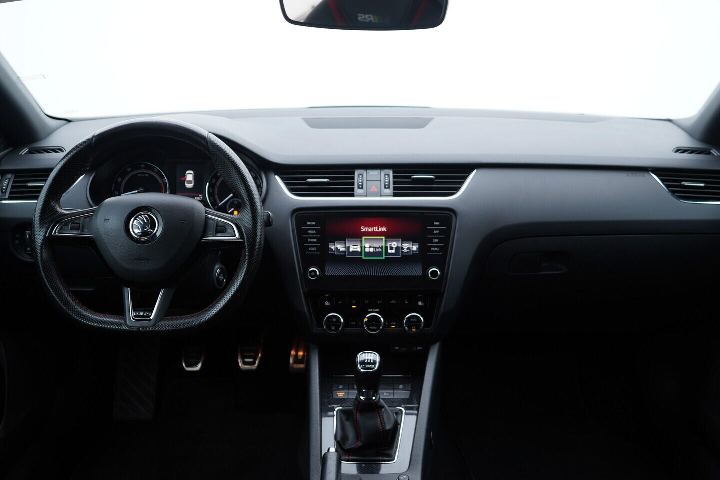 OV190V10733_28.webp_OCTAVIA  2.0 TSI 169 kW manuál