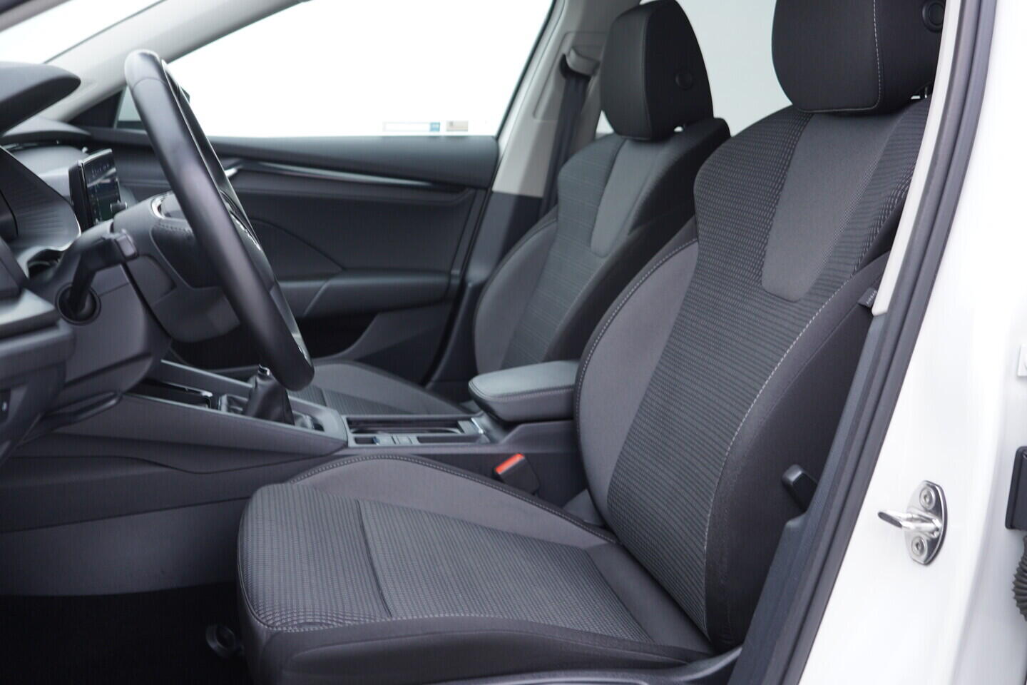 OV190V10741_22.webp_OCTAVIA Ambition 2.0 TDI 85 kW manuál, DPH