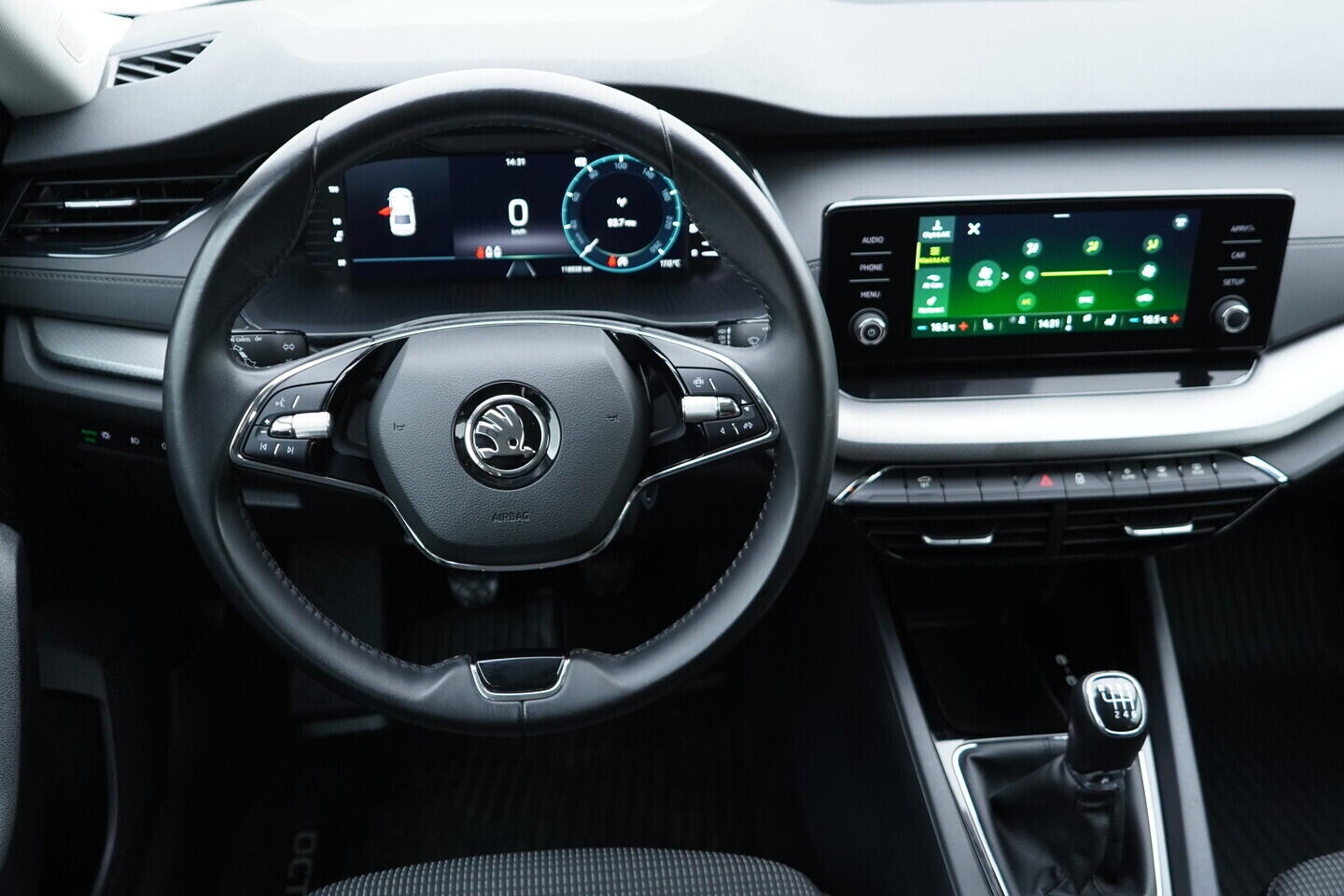 OV190V10741_27.webp_OCTAVIA Ambition 2.0 TDI 85 kW manuál, DPH