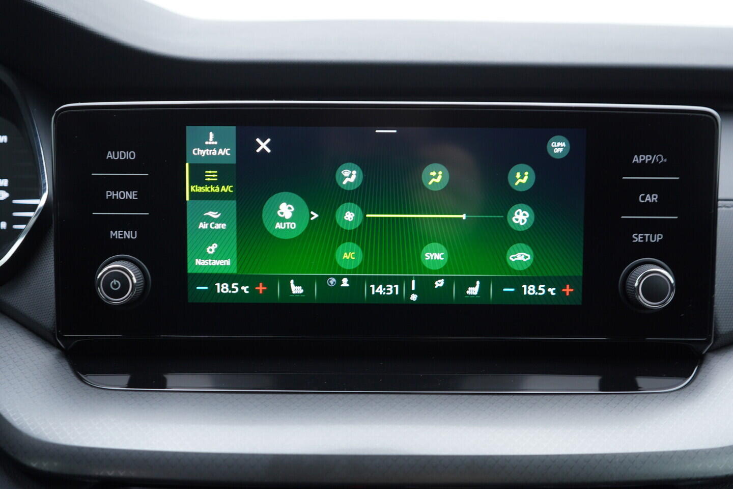 OV190V10741_29.webp_OCTAVIA Ambition 2.0 TDI 85 kW manuál, DPH