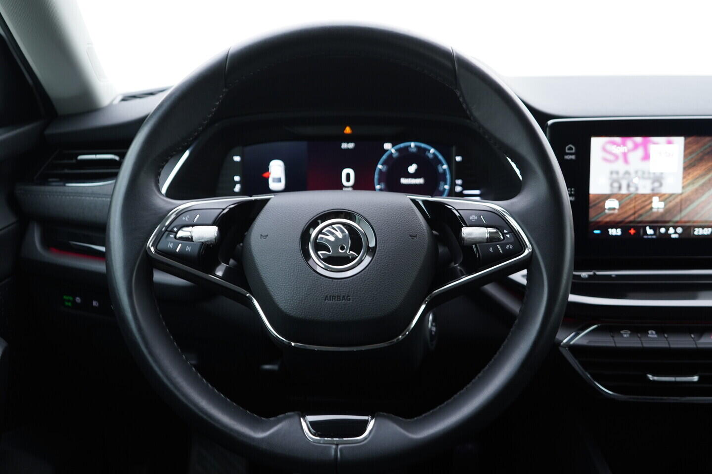 OV190V10744_28.webp_OCTAVIA Style 2.0 TDI 85 kW manuál, DPH