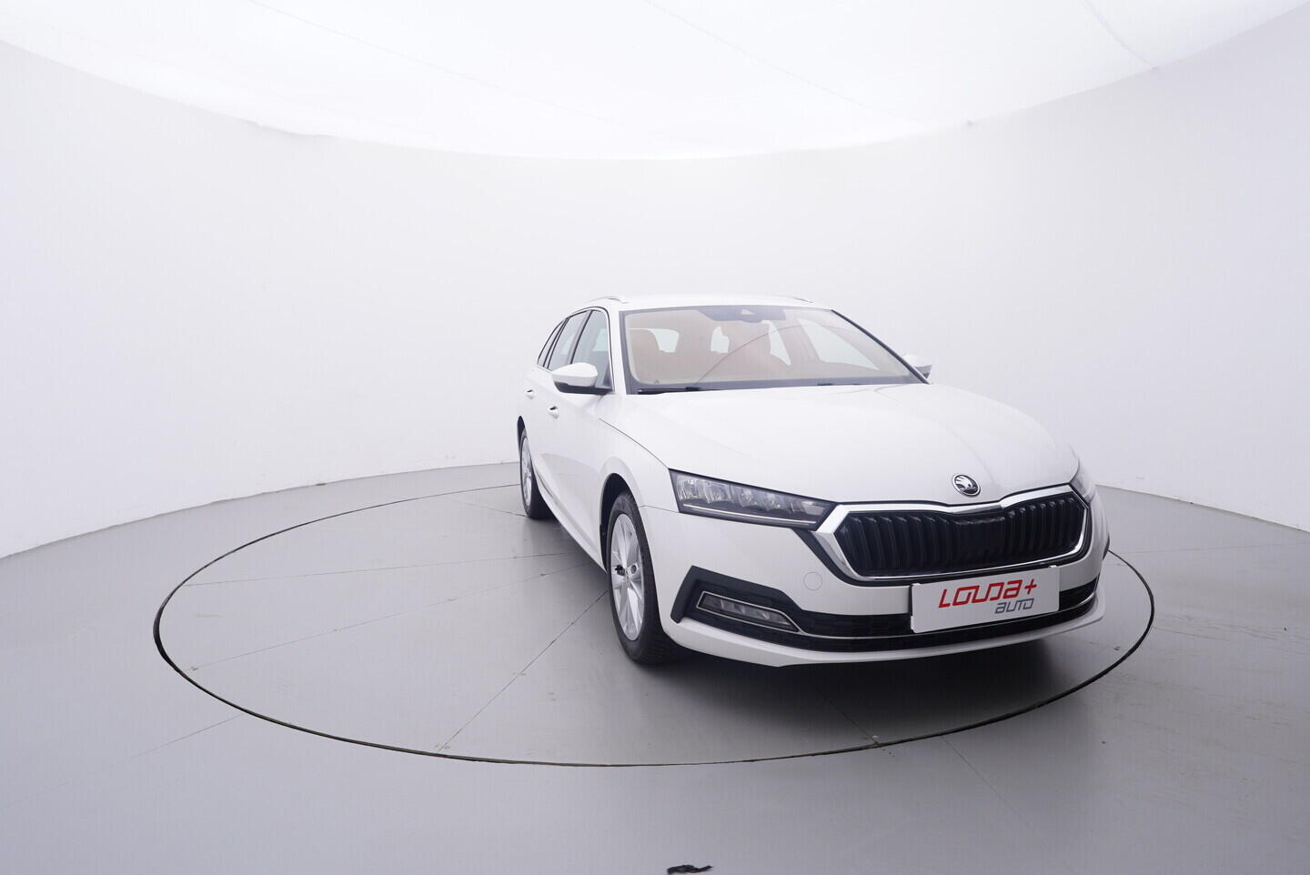 OV190V10745_13.webp_OCTAVIA Style 1.5 TSI 110 kW manuál, DPH