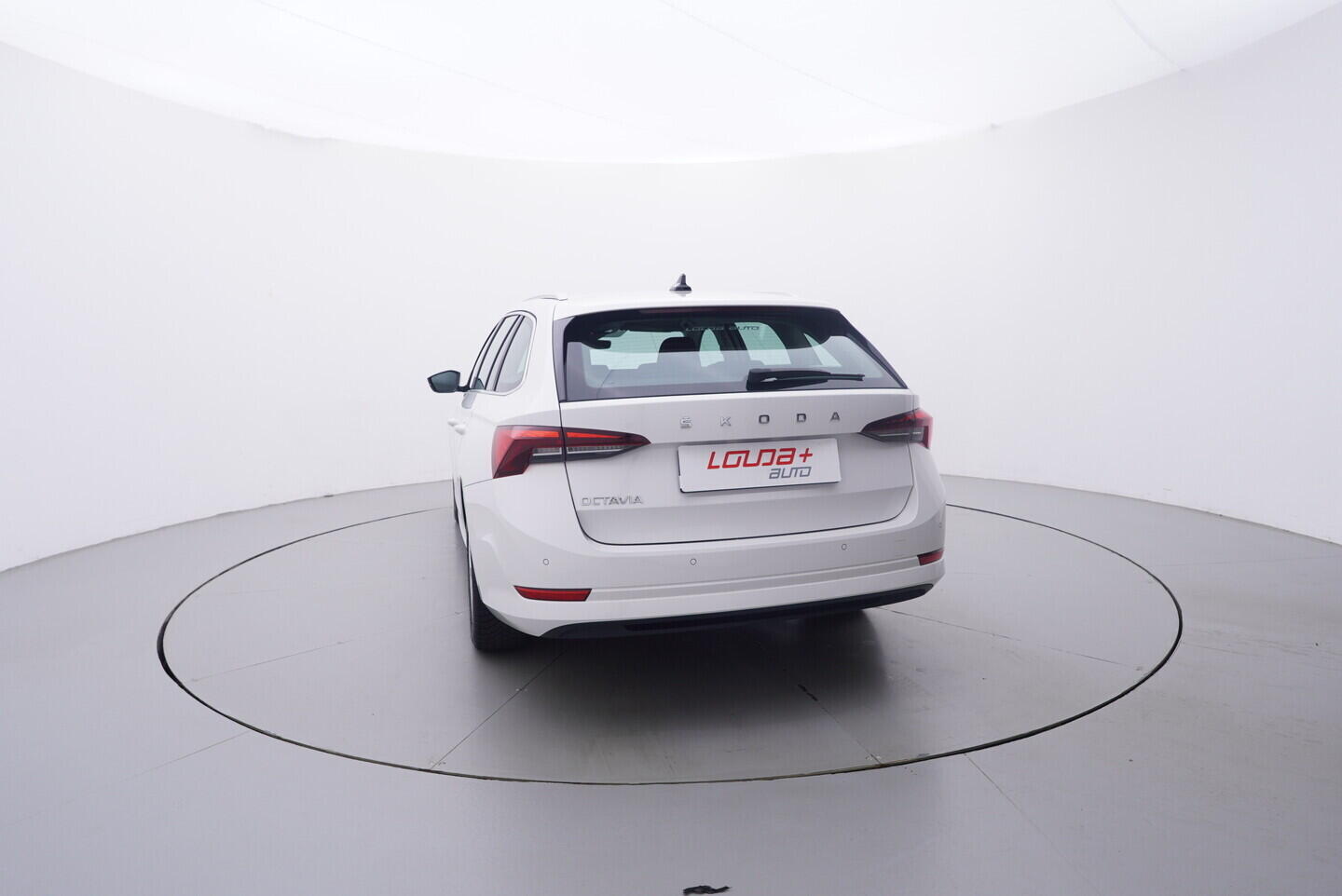 OV190V10745_17.webp_OCTAVIA Style 1.5 TSI 110 kW manuál, DPH