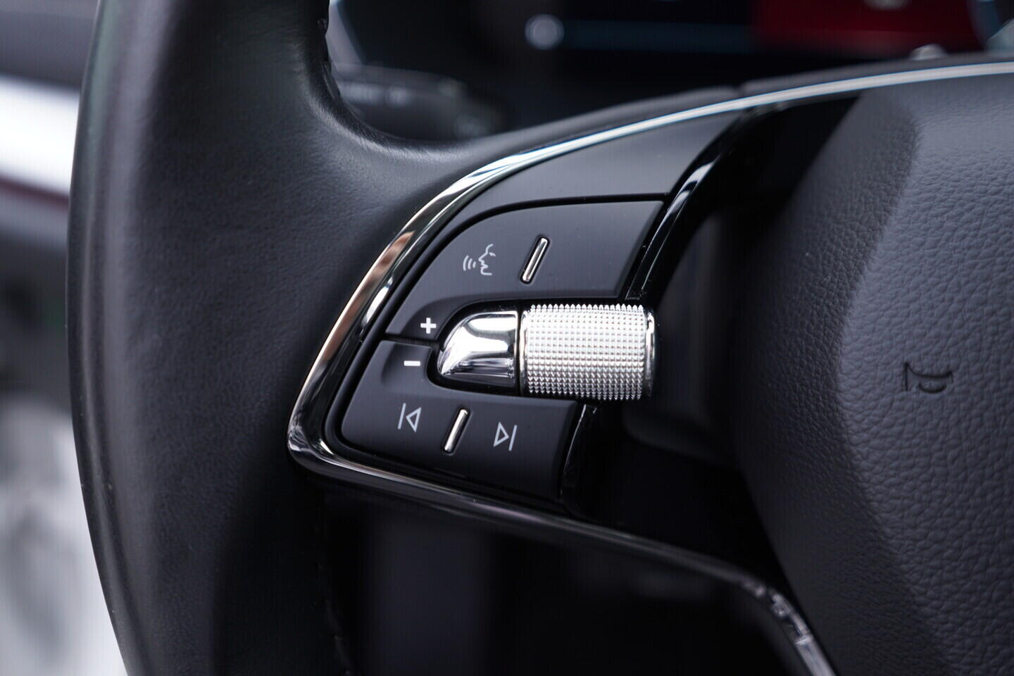 OV190V10745_25.webp_OCTAVIA Style 1.5 TSI 110 kW manuál, DPH