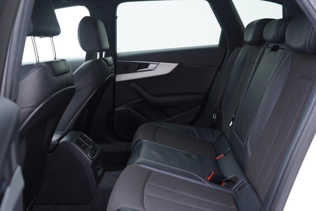 OV190V10747_39.webp_A4 AVANT  2.0 TDI 110 kW automat, DPH