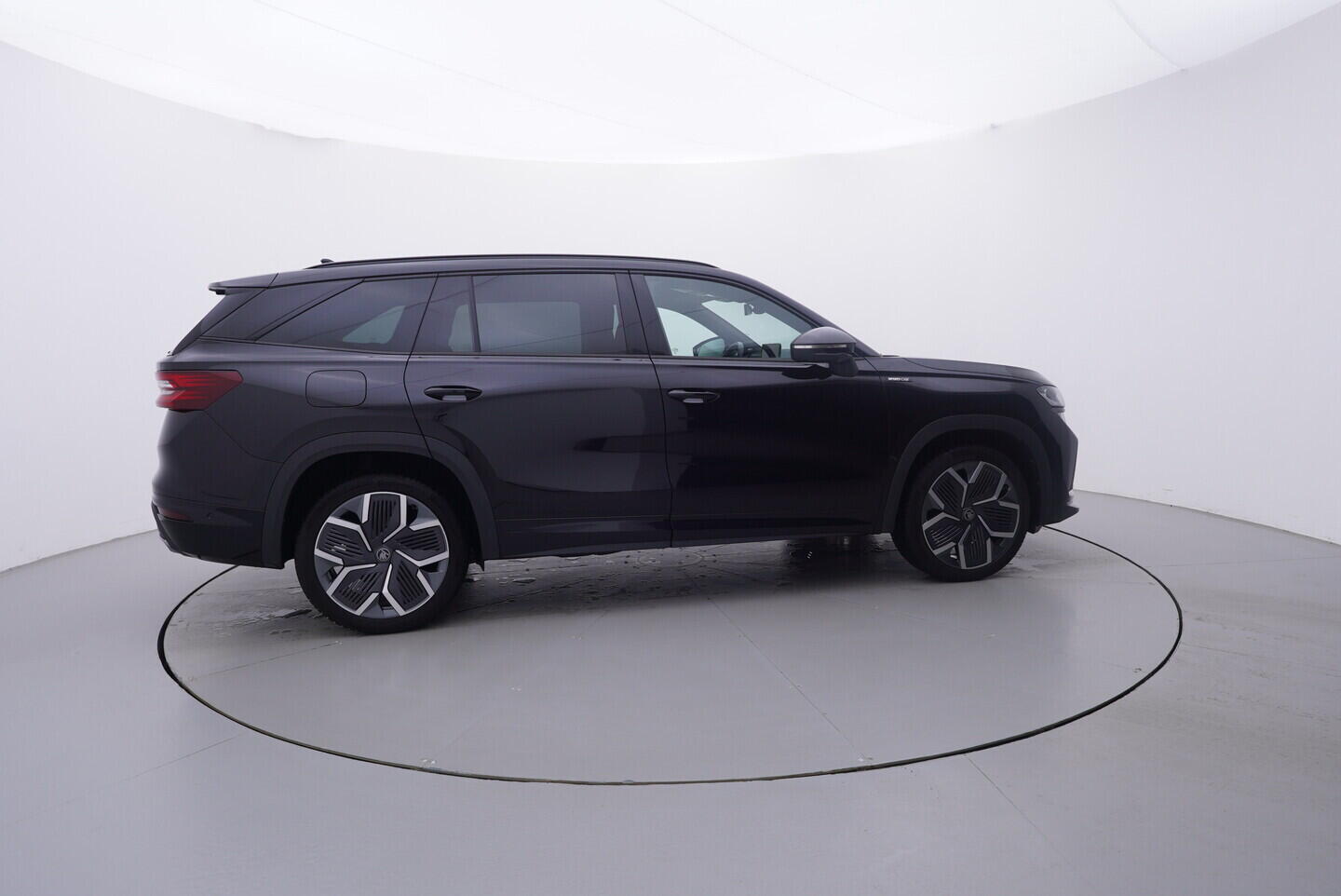 OV190V10750_15.webp_KODIAQ SportLine 2.0 TDI 142 kW automat, DPH