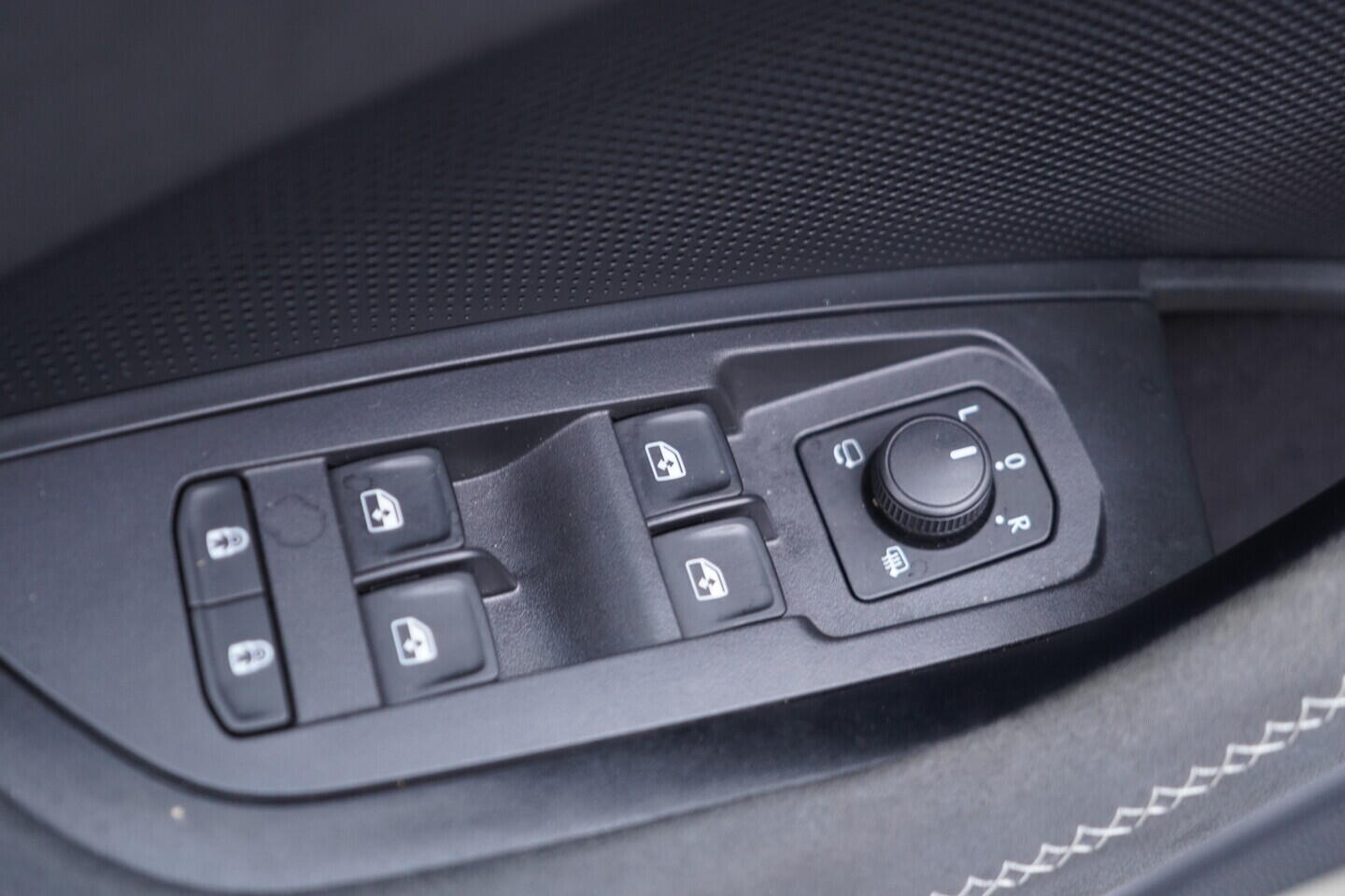 OV190V10750_20.webp_KODIAQ SportLine 2.0 TDI 142 kW automat, DPH