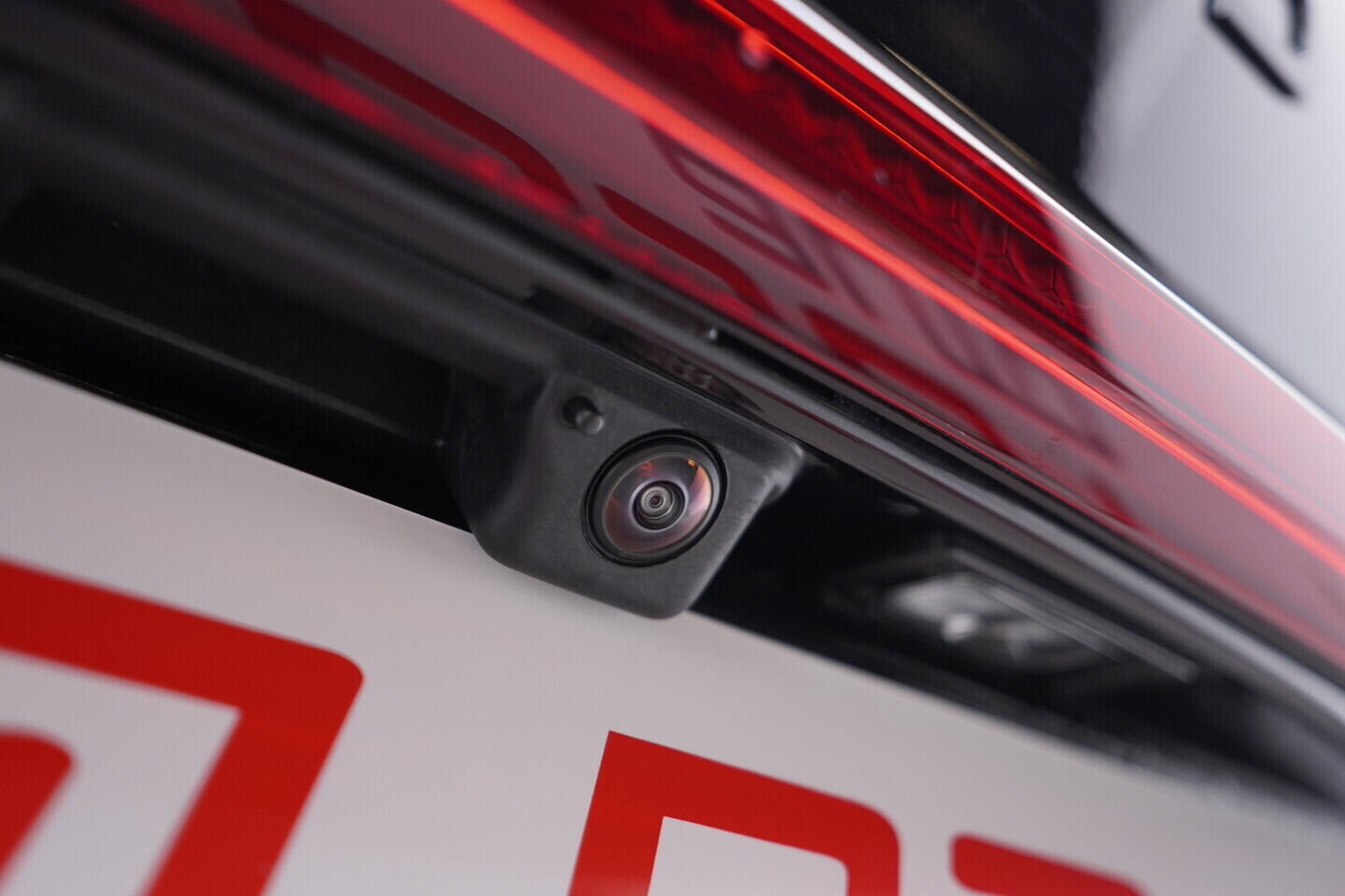 OV190V10750_42.webp_KODIAQ SportLine 2.0 TDI 142 kW automat, DPH