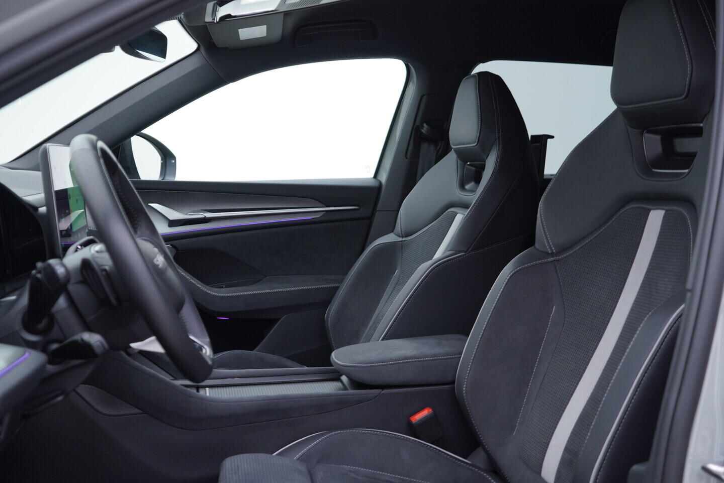 OV190V10751_23.webp_KODIAQ SportLine 2.0 TDI 142 kW automat, DPH