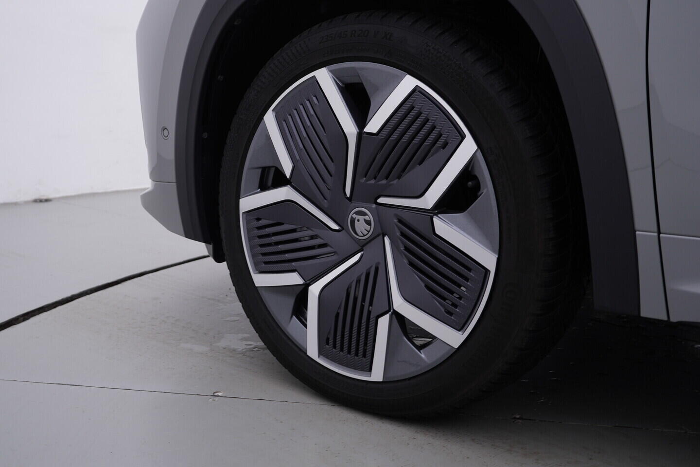 OV190V10751_44.webp_KODIAQ SportLine 2.0 TDI 142 kW automat, DPH