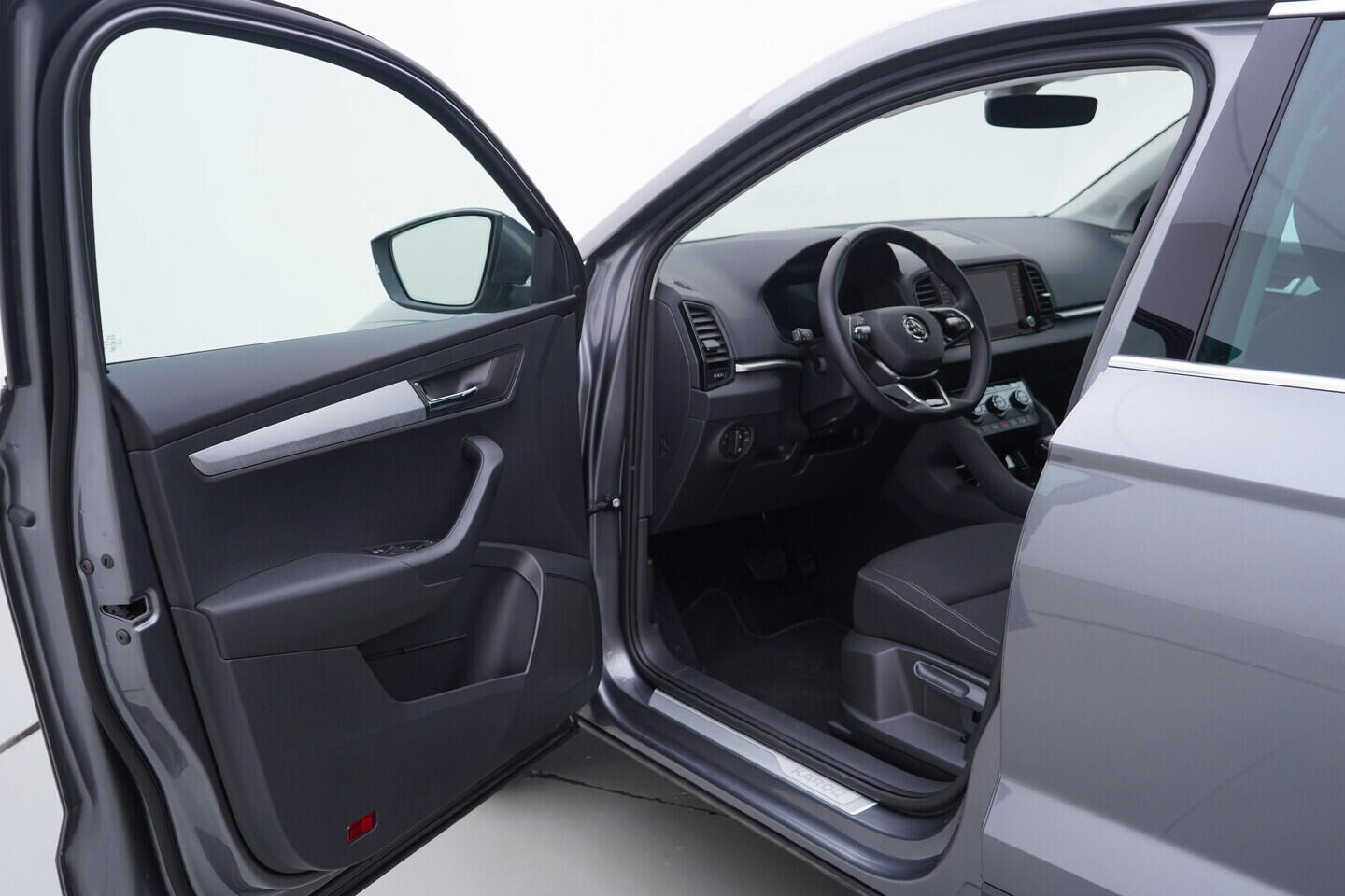 OV190V10752_18.webp_KAROQ Selection 1.5 TSI 110 kW automat, DPH