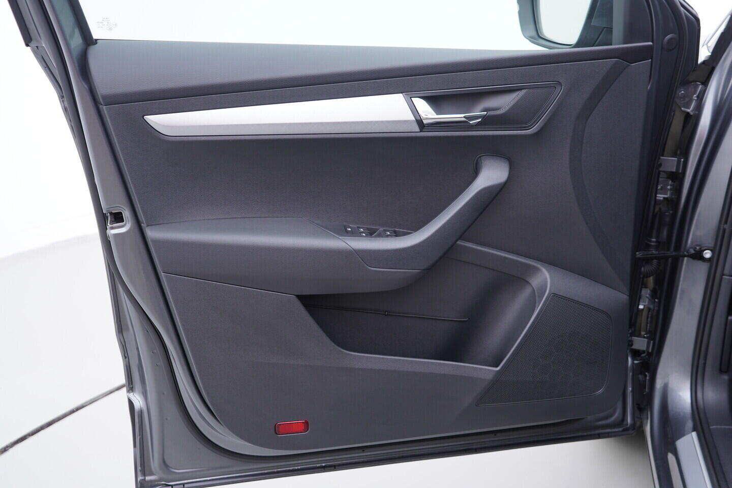 OV190V10752_19.webp_KAROQ Selection 1.5 TSI 110 kW automat, DPH