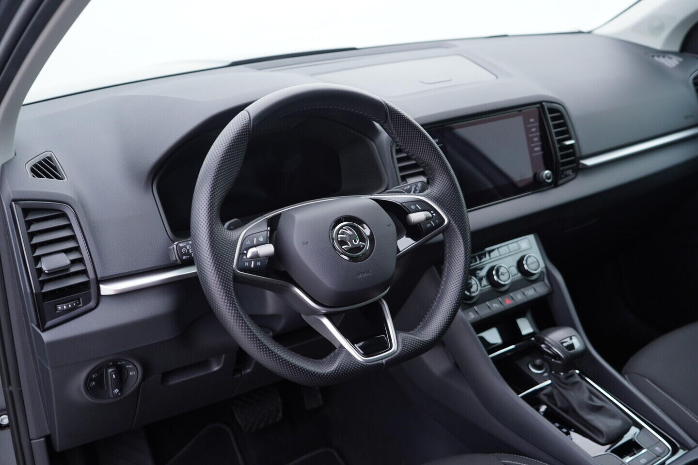 OV190V10752_21.webp_KAROQ Selection 1.5 TSI 110 kW automat, DPH