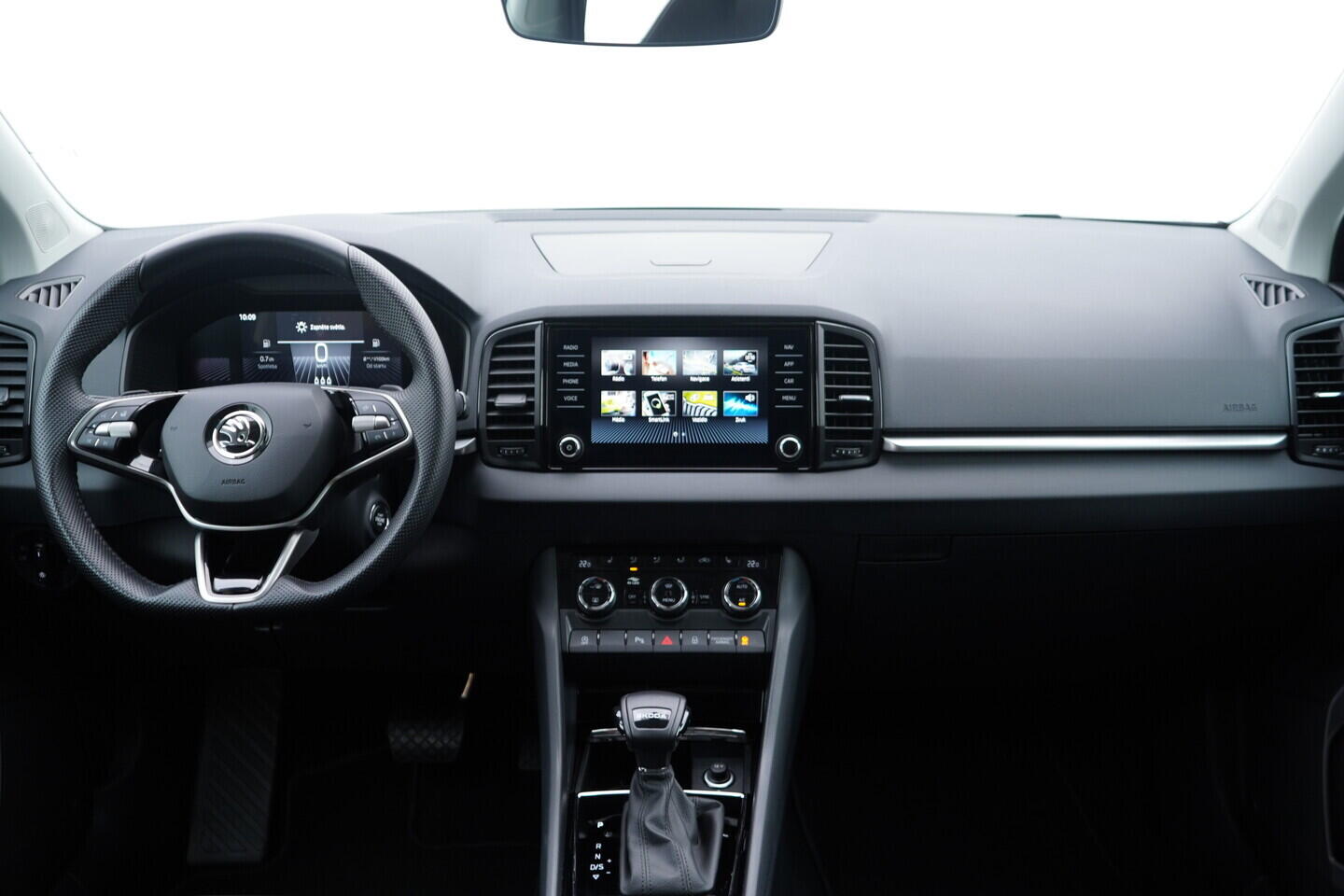 OV190V10752_25.webp_KAROQ Selection 1.5 TSI 110 kW automat, DPH