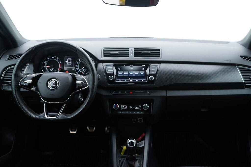 OV190V10754_26.webp_FABIA Monte Carlo 1.0 TSI 70 kW manuál, DPH