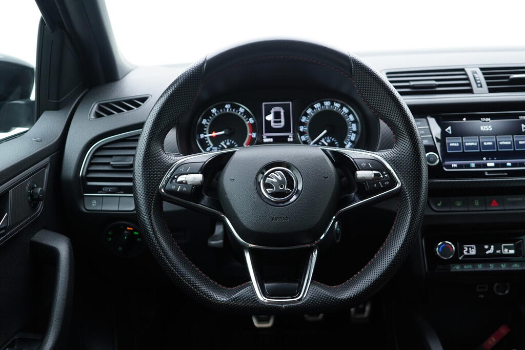 OV190V10754_27.webp_FABIA Monte Carlo 1.0 TSI 70 kW manuál, DPH