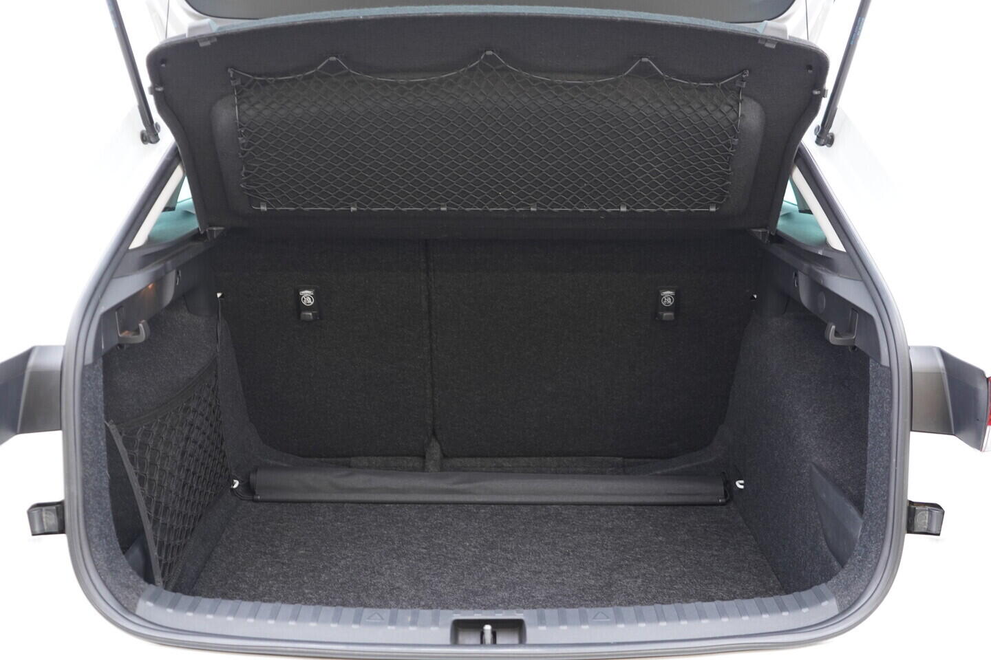 OV190V10755_35.webp_SCALA Ambition 1.0 TSI 81 kW manuál, DPH