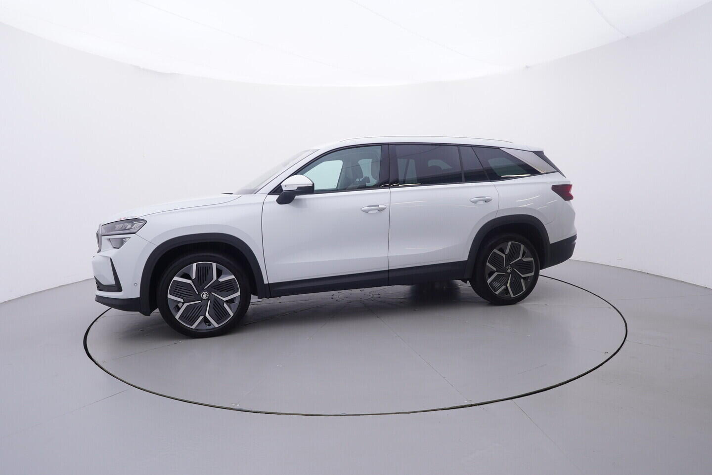 OV190V10757_11.webp_KODIAQ Selection 2.0 TDI 142 kW automat, DPH