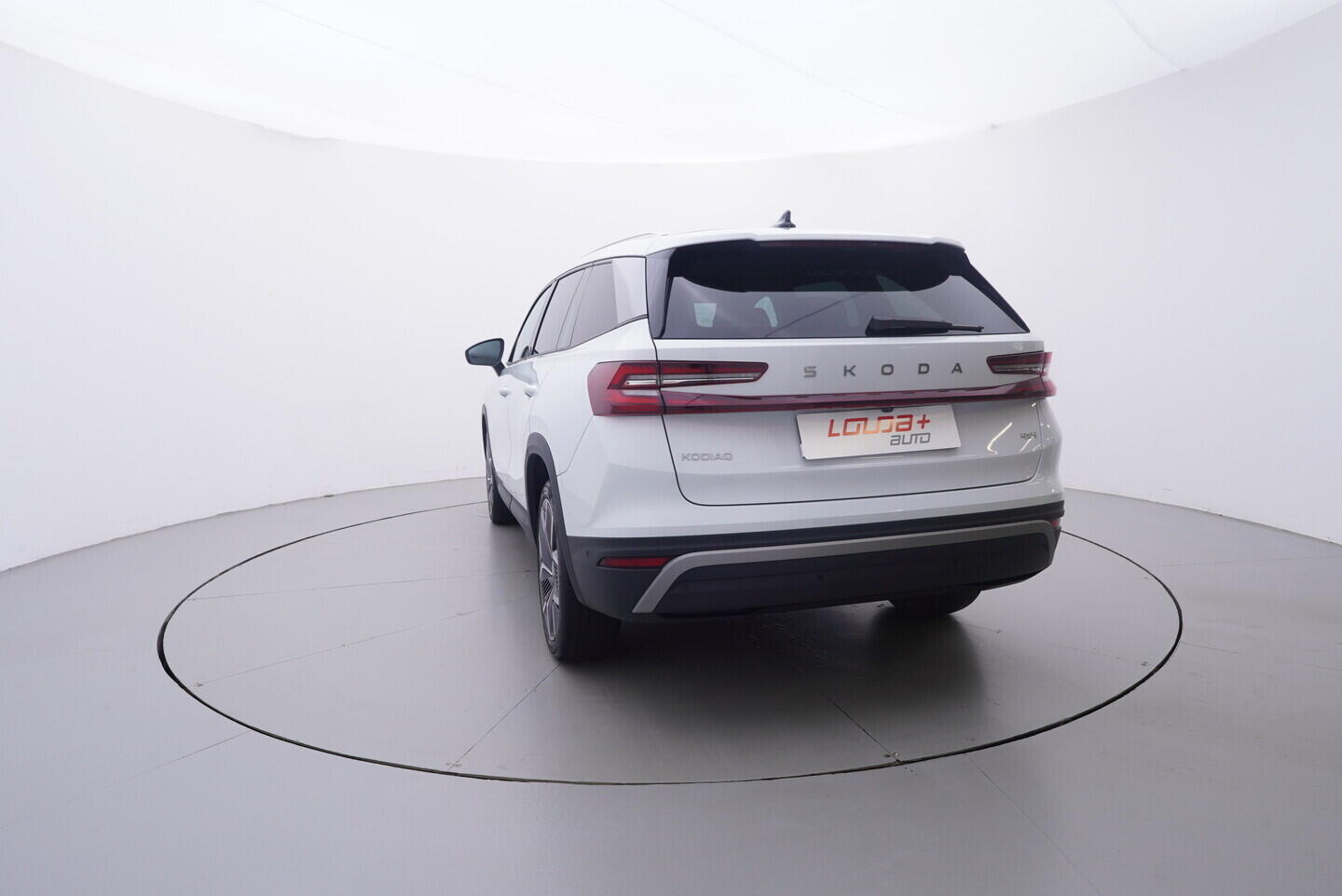 OV190V10757_13.webp_KODIAQ Selection 2.0 TDI 142 kW automat, DPH