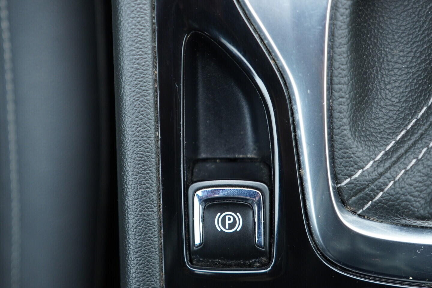 OV190V10758_34.webp_INSIGNIA Ultimate 2.0  128 kW automat, DPH