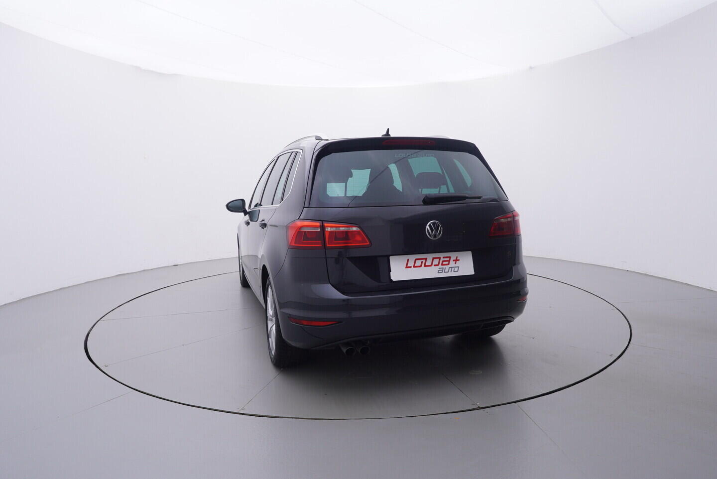 OV190V10759_13.webp_GOLF SPORTSVAN Highline 2.0 TDI 110 kW manuál