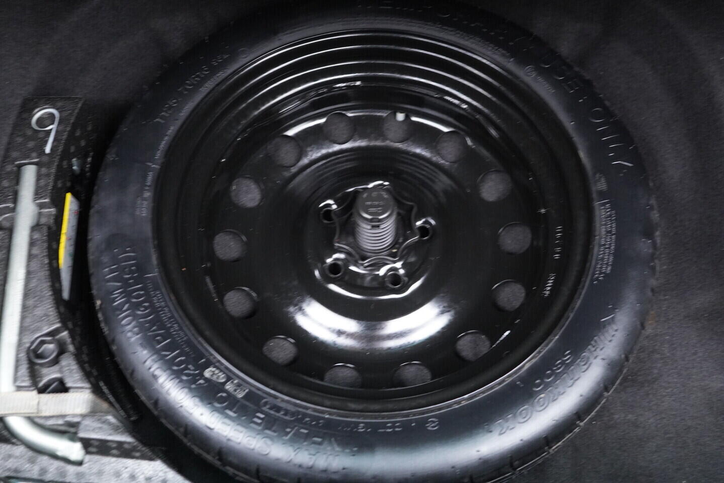 OV190V10759_37.webp_GOLF SPORTSVAN Highline 2.0 TDI 110 kW manuál