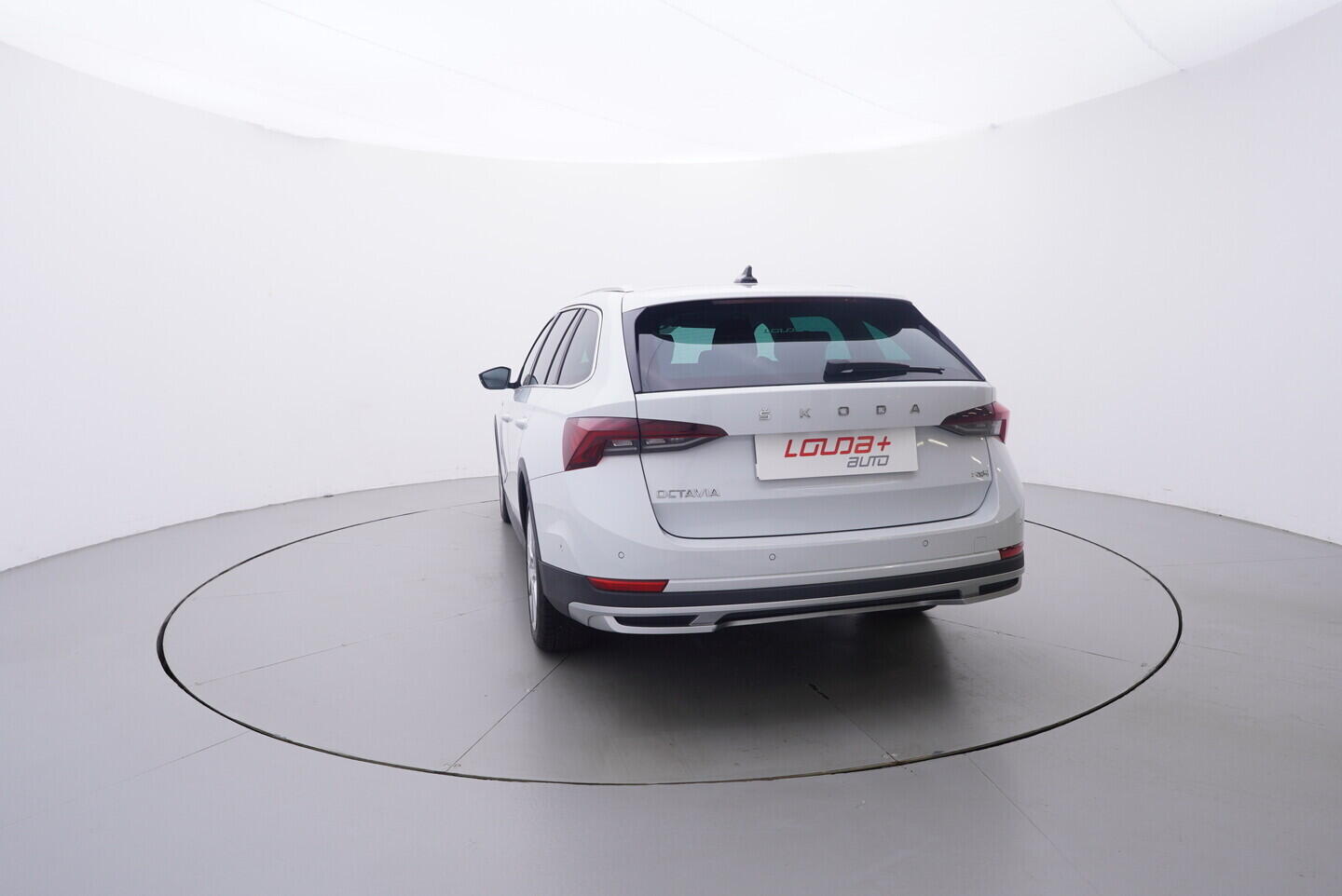 OV190V10760_13.webp_OCTAVIA Scout 2.0 TDI 147 kW automat, DPH
