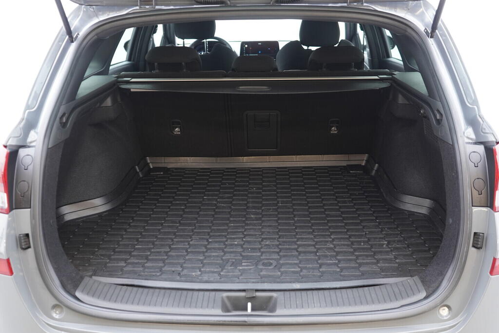 OV190V10761_37.webp_I30 N-Line 1.5 tgdi 117 kW automat